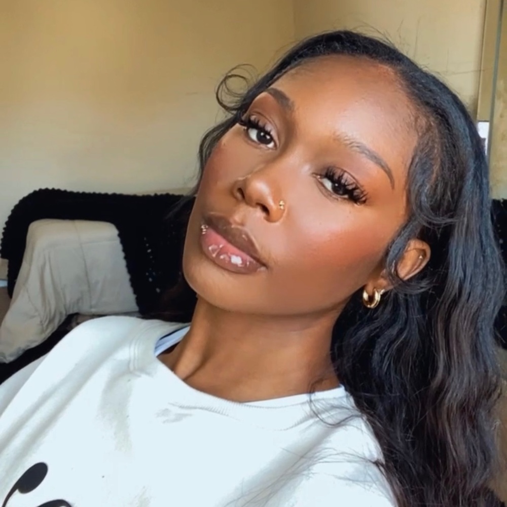 Meet your Posher, Niyah